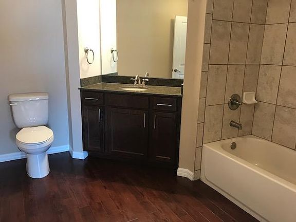 Huge 2nd bedroom bathroom