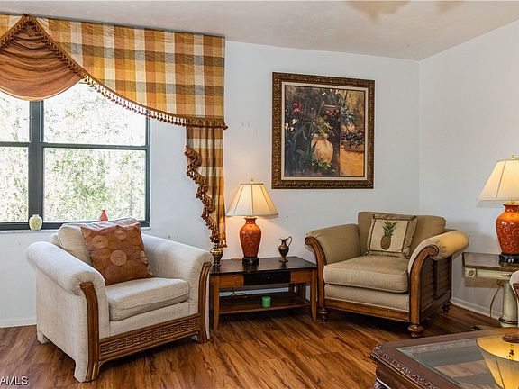 5th image of 13252 White Marsh Ln APT 14