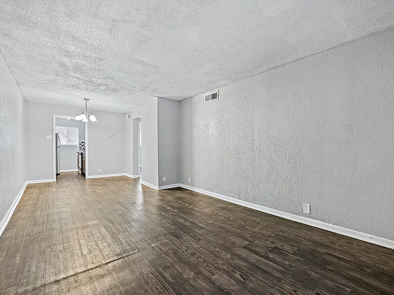 5414 Reiger Ave #1 — Photo 6