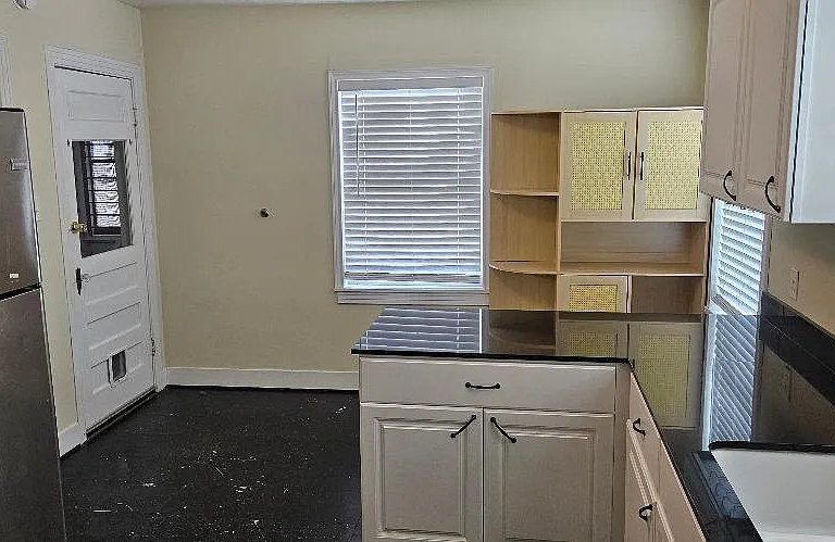 932 Walling St — Photo 3
