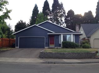 889 SW 217th Ave, Beaverton, OR 97003