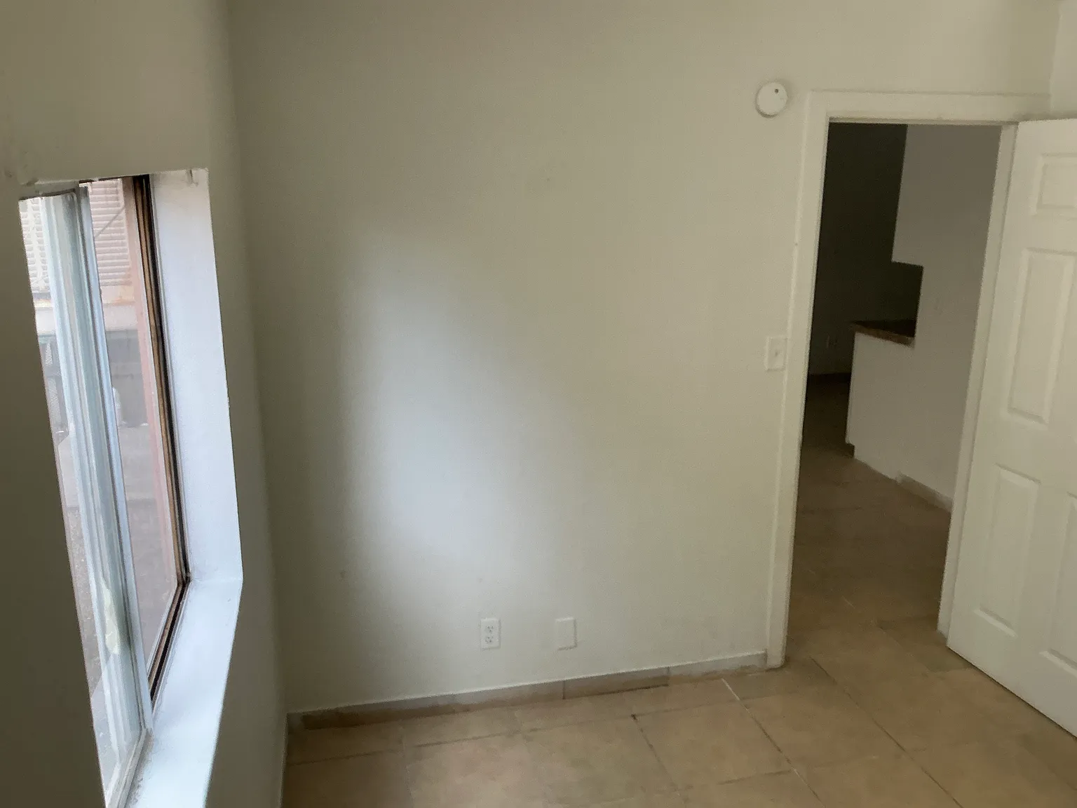 105 General Arnold ST NE — Photo 4