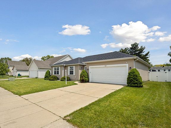 3rd image of 512 Shepherds Cove Dr
