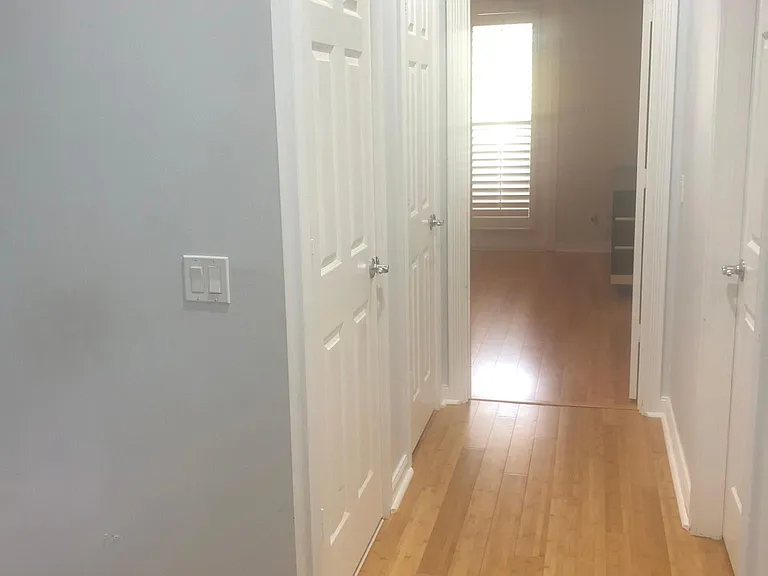 7733 Bergamo Ave — Photo 18