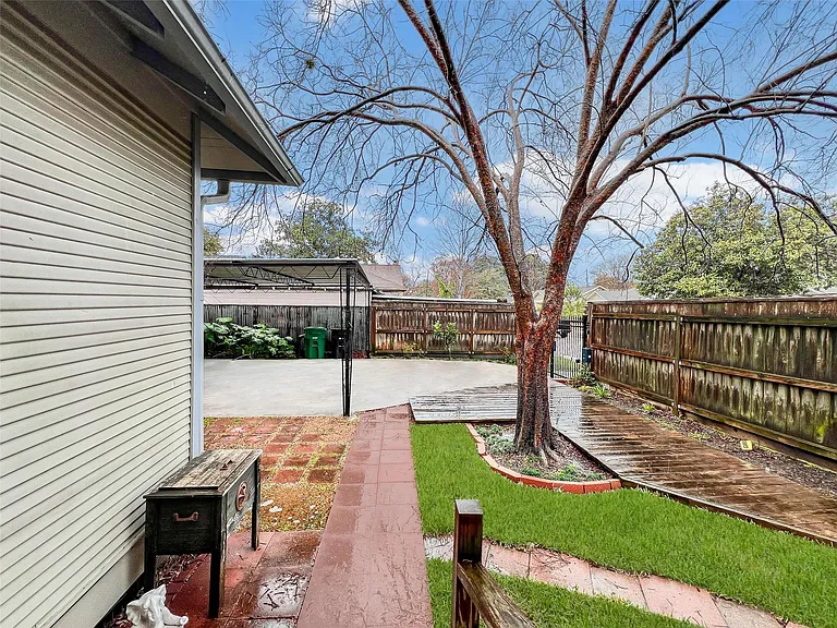 4035 Michaux St — Photo 21