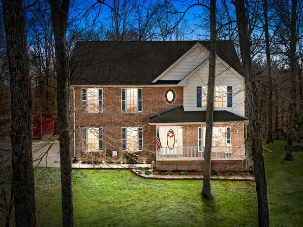 3869 Lake Rd, Woodlawn, TN 37191