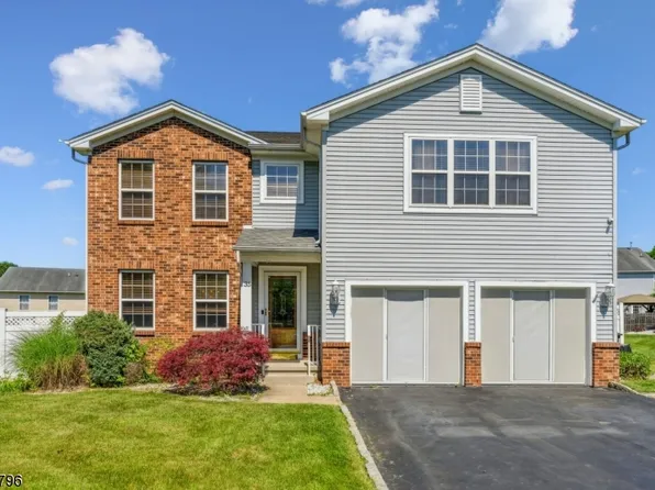 35 Lambert St, Washington Boro, NJ 07882
