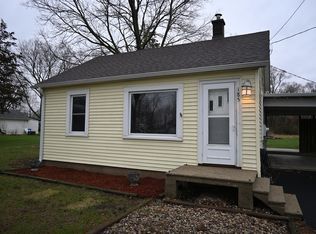 185 W Southmor Rd, Morris, IL 60450