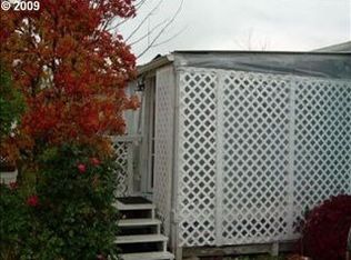 109 Rosalee Ln, Myrtle Creek, OR 97457