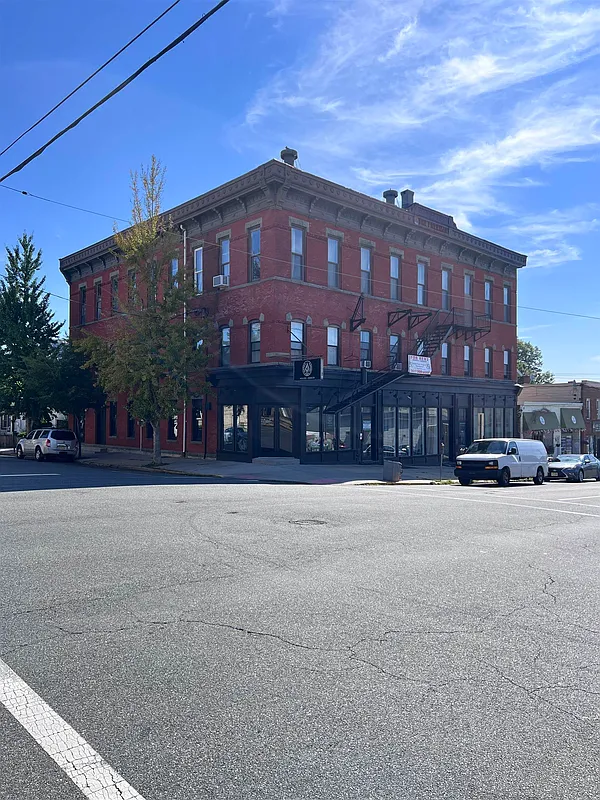 155 Midland Avenue 2D