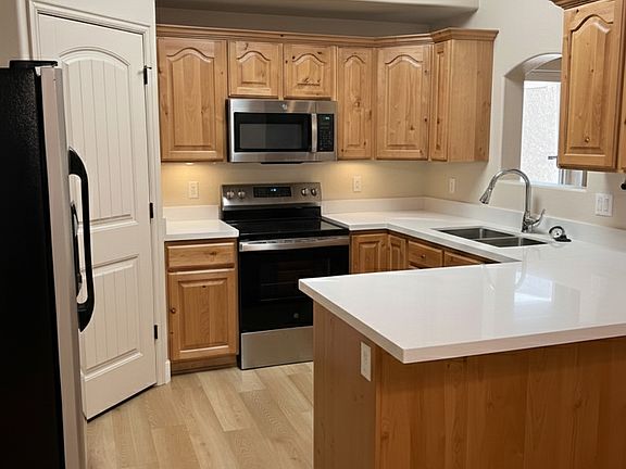 5th image of 956 W 580 S Unit 126
