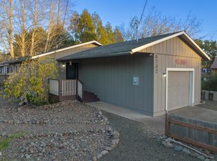 6732 SW Galley Ave, Lincoln City, OR 97367