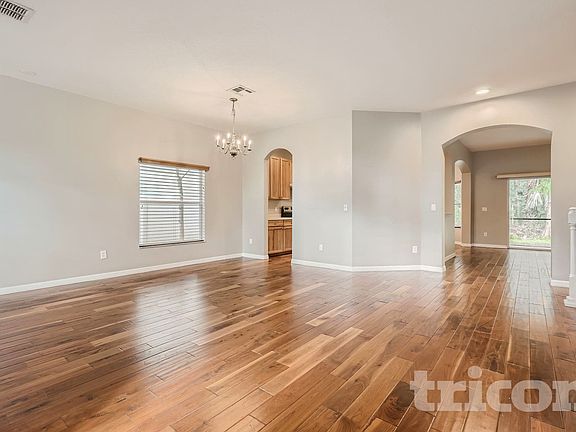 5th image of 5859 Autumn Chase Cir
