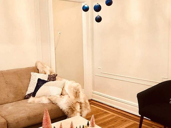 4th image of 3063 44th St APT 1A