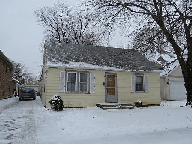 1st image of 8609 New Castle Ave