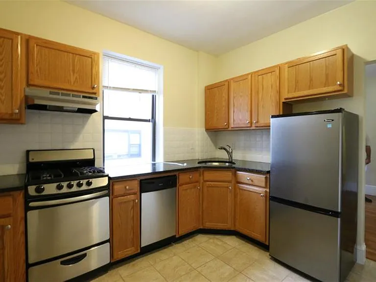 77 Hancock St #6 — Photo 1