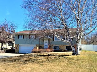 1317 Loring Ave, Detroit Lakes, MN 56501