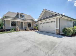 1440 Sutton Rd, Hiawassee, GA 30546