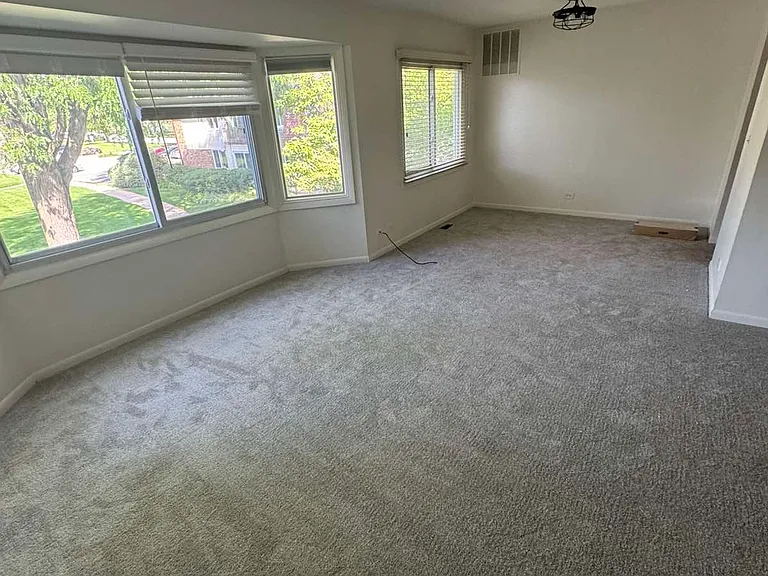 3030 Roberts Dr #5 — Photo 2