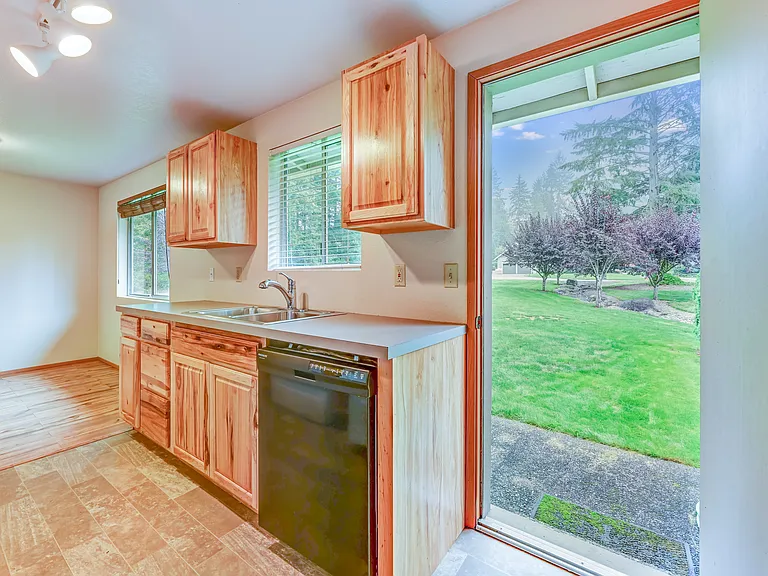 22423 95th Ave SE #B — Photo 9