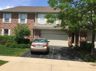 2030 Ivy Ridge Dr, Hoffman Estates, IL 60192