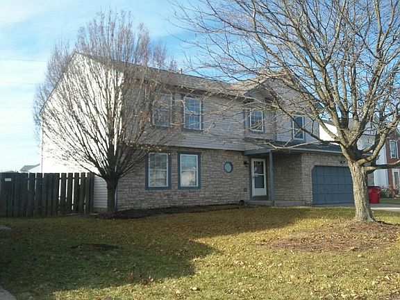 3rd image of 3693 Carlotta St