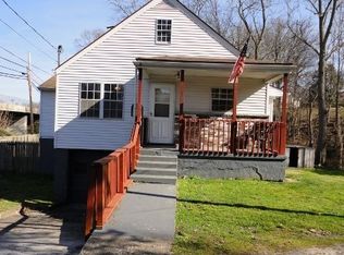 802 S Drew St, Saint Albans, WV 25177