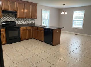 493 Smith Rd, Lugoff, SC 29078