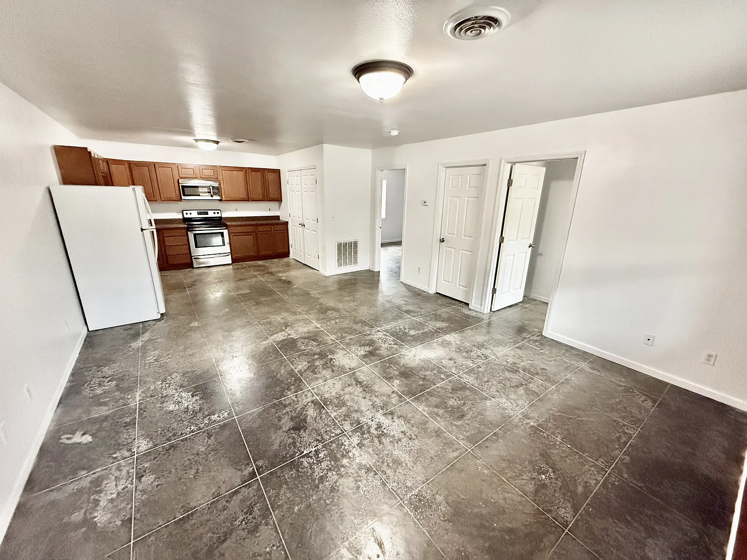 510 Pine Street - 2 — Photo 3