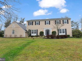521 Kings Rd, Yardley, PA 19067