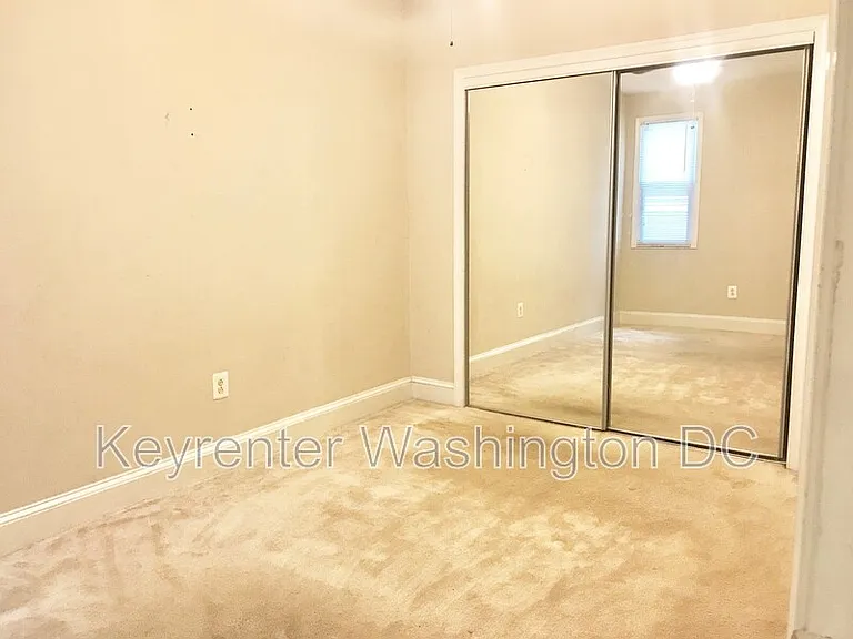 1700 W Virginia Ave NE #3 — Photo 12