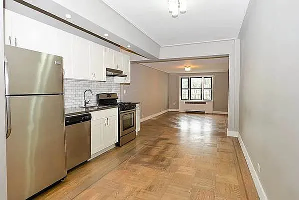 Rented by Bruma Realty LLC | media 2