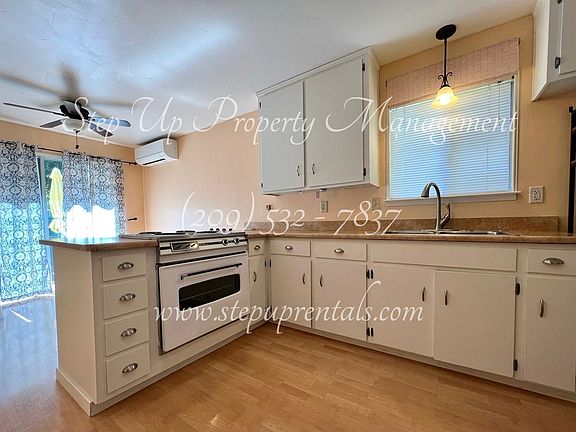 4th image of 21848 El Coyote Dr
