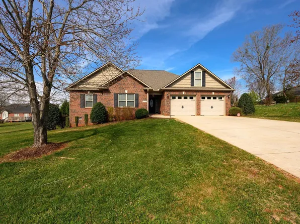 1717 Sassafras Ln, Newton, NC 28658