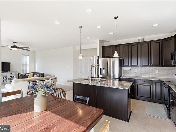 2nd image of 170 Shallow Creek Dr