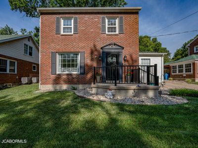 123 W Circle Dr, Jefferson City, MO, 65109