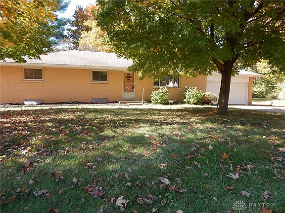 3rd image of 1077 Aledo Dr