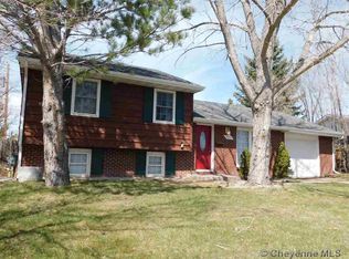 5314 Windmill Rd, Cheyenne, WY 82009