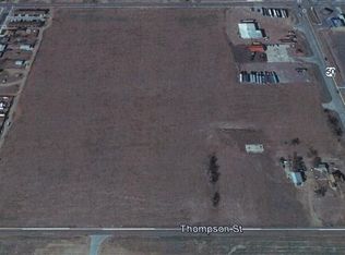 1404 W Mary St, Garden City, KS 67846