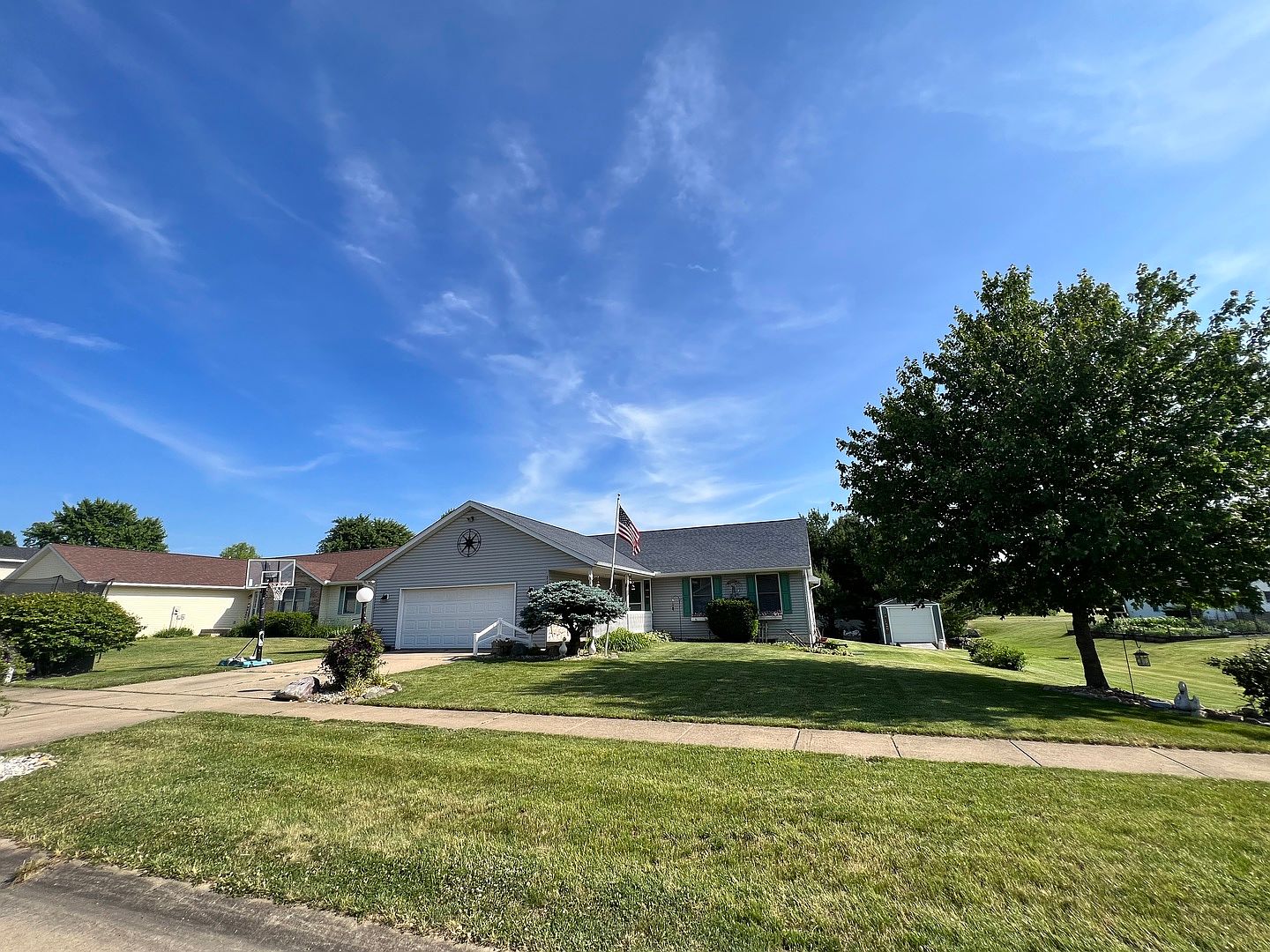 1109 Highland Dr, Mahomet, IL 61853 Zillow