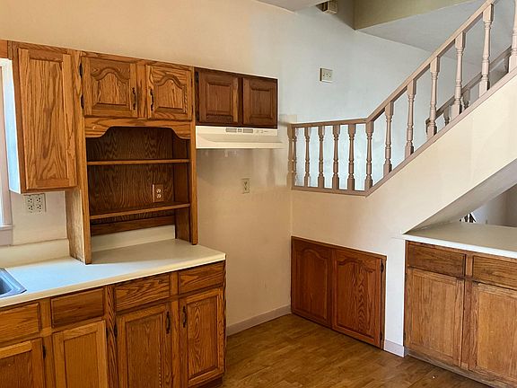 5th image of 308-310 Reber Ave