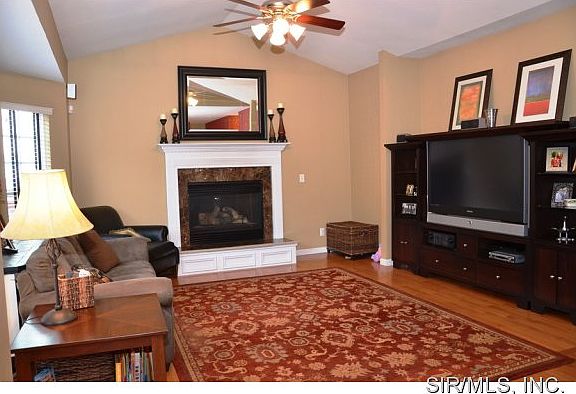 2nd image of 1209 Preswyck Dr