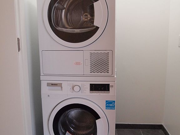 5th image of 7 Creek Dr APT 309