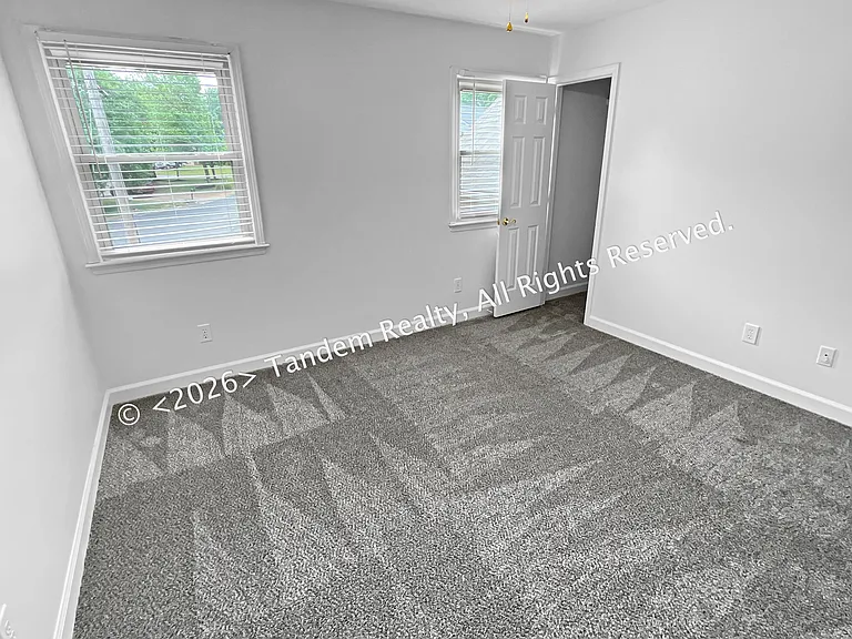 309 Oakcrest Cir (18)_04282026