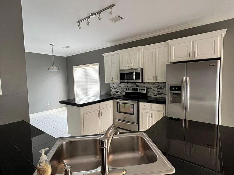 440 Wedgewood Point — Photo 10