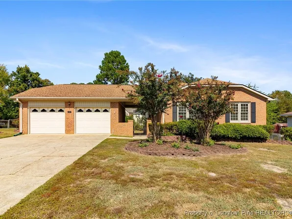 810 Southview Cir, Fayetteville, NC 28311