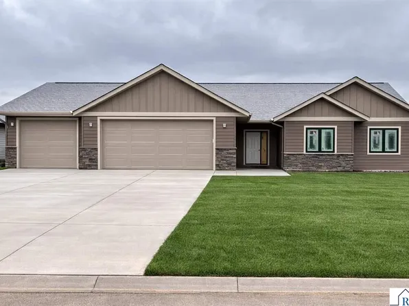57 Evergreen Ln, Madison Lake, MN 56063