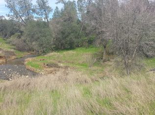 Wonderland Blvd, Redding, CA 96003