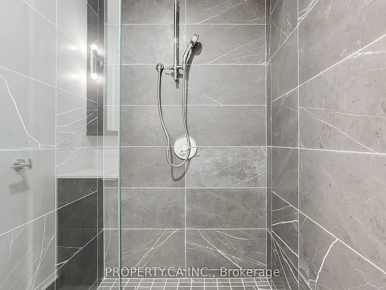 6 Greenbriar Rd #106 — Photo 29