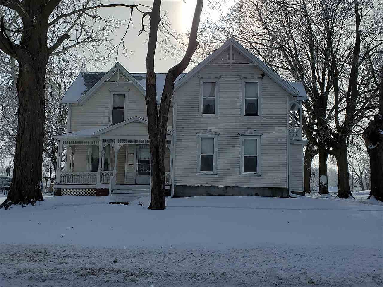 801 2nd St, Traer, IA 50675 Zillow
